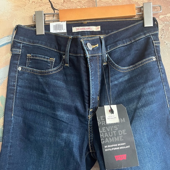 NWT LEVI’s 311 Shaping Skinny Jeans size 27 - Picture 5 of 13
